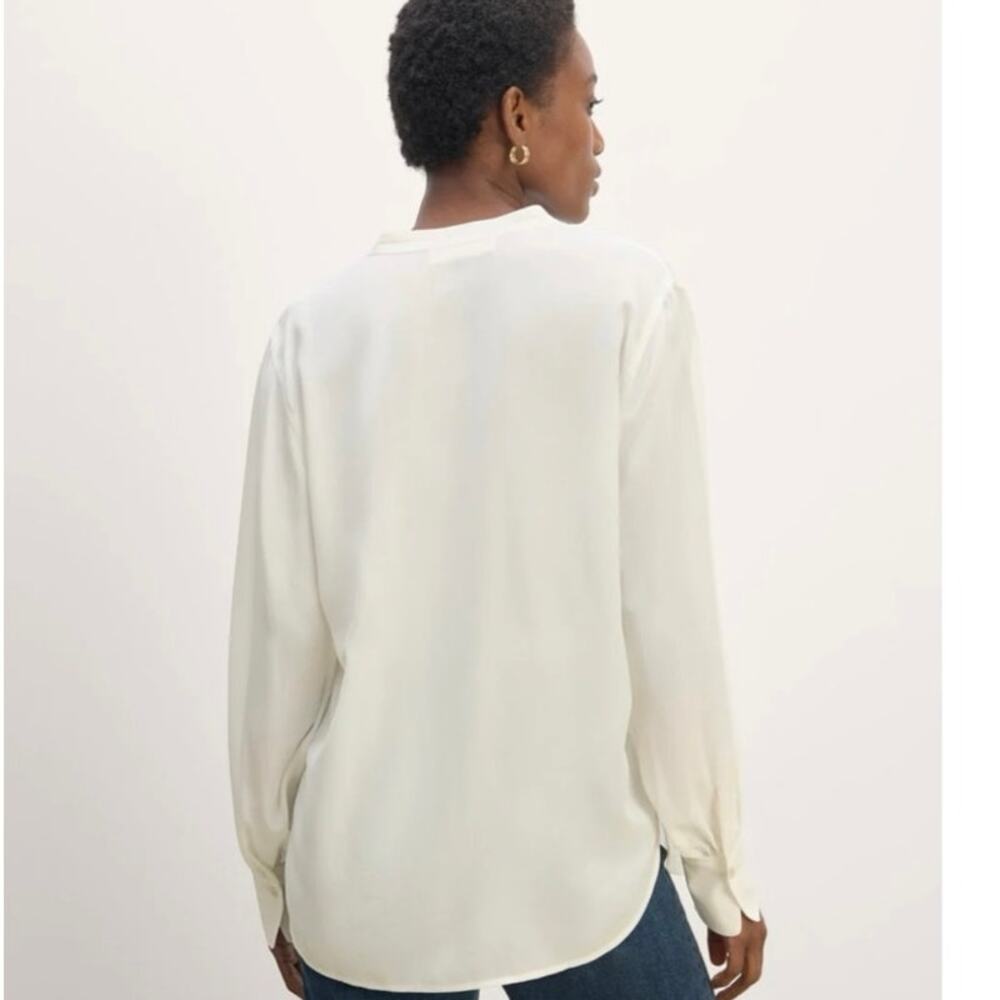 Everlane THE HENLEY SHIRT IN WASHABLE SILK Size 2 *flaw - Picture 2 of 10